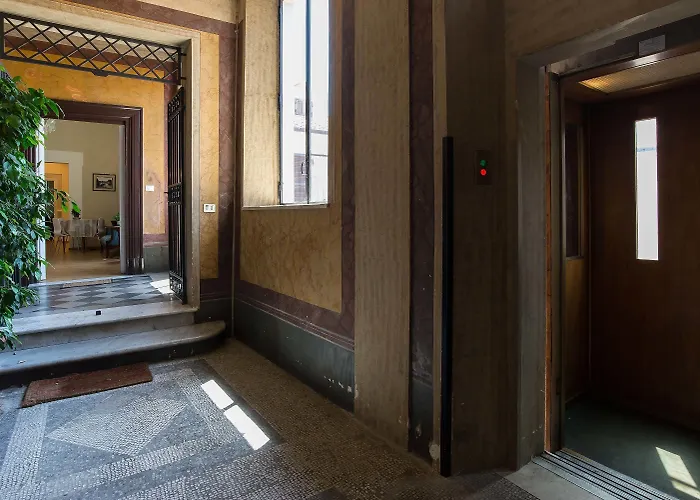 Trevi Rome Suite
